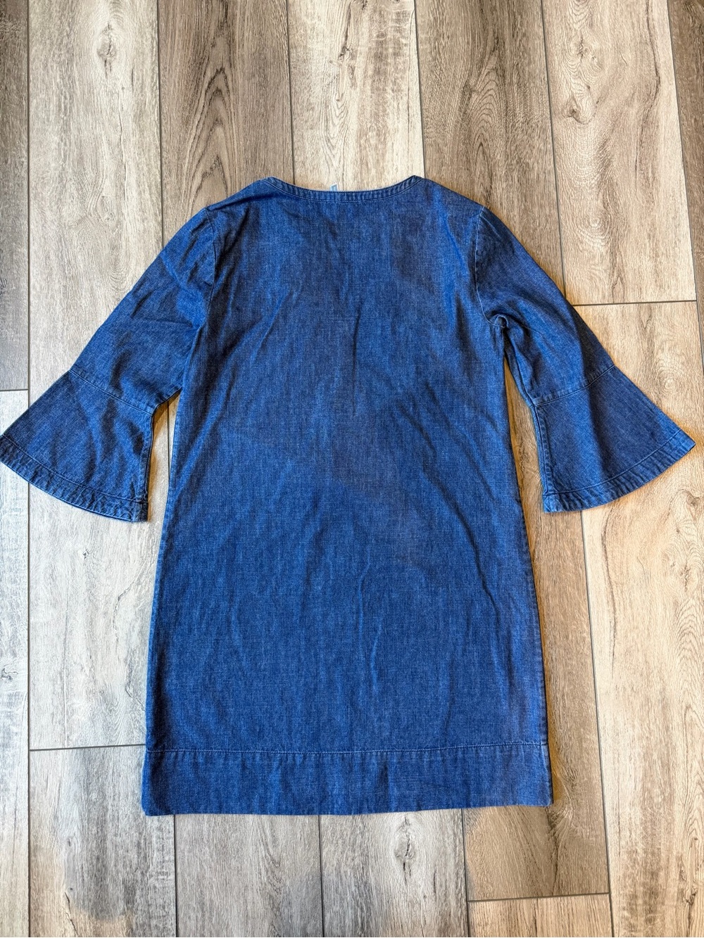Draper James-Chambray Preppy Denim Ruffle Front Bell Sleeve Dress-Tailgate Ready - Picture 10 of 10